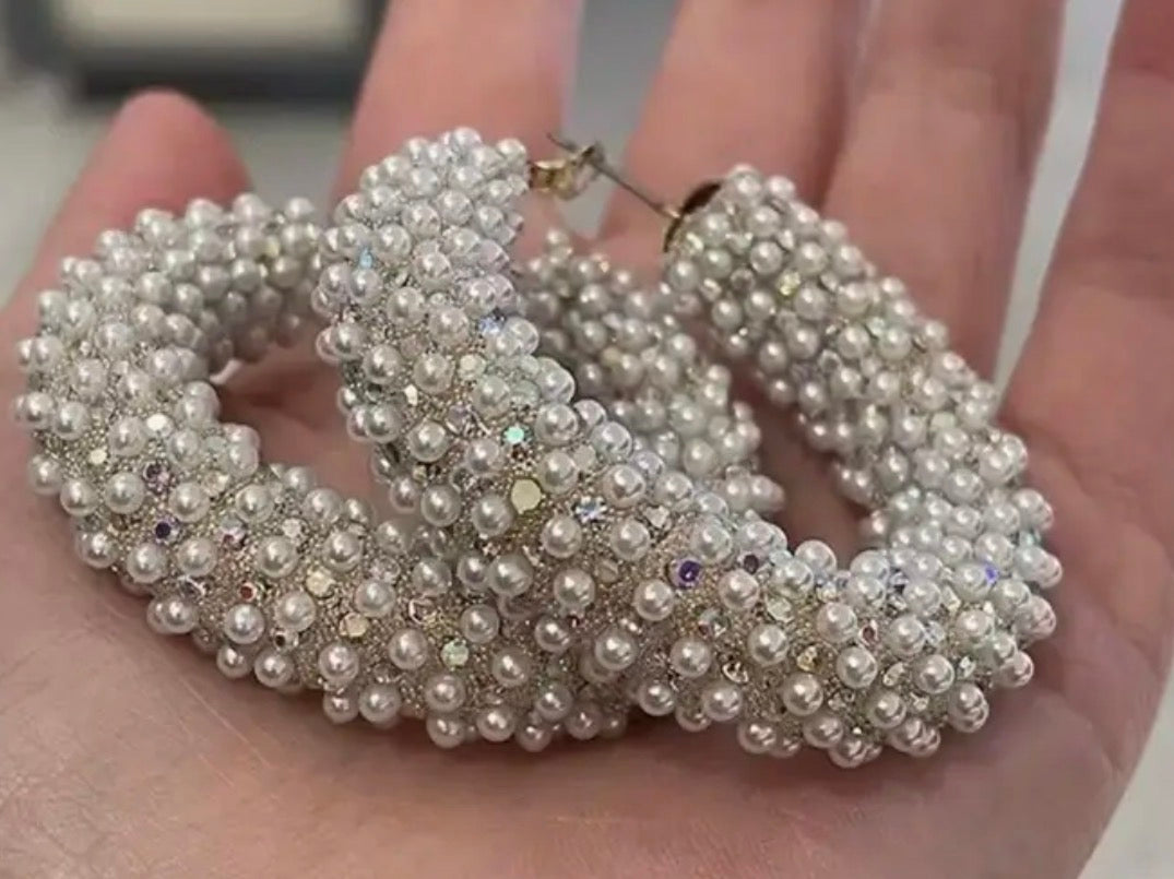 First Lady Pearl Hoops