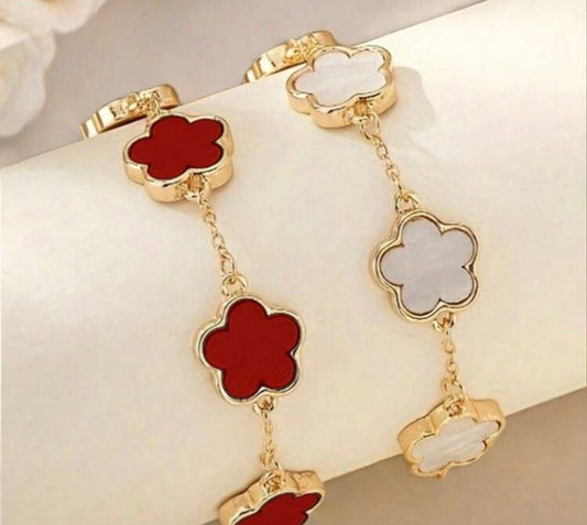 Crowned in Crimson Set