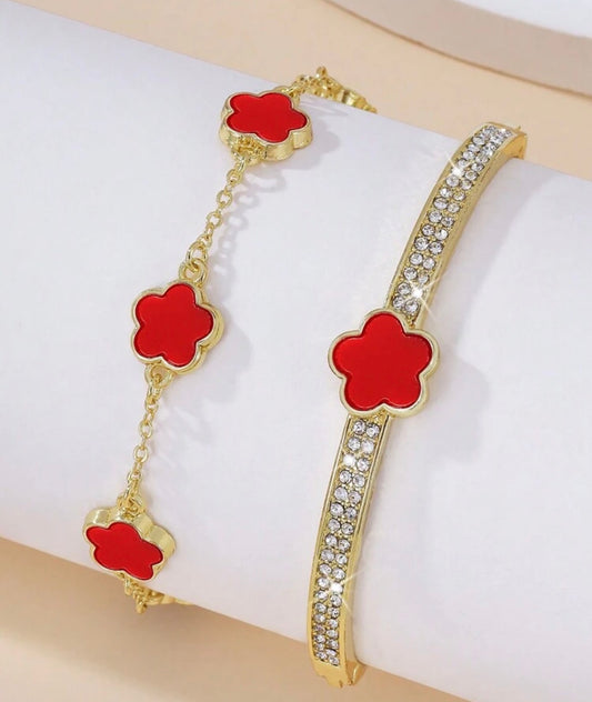 Radiant Faith Clover Bangle Set