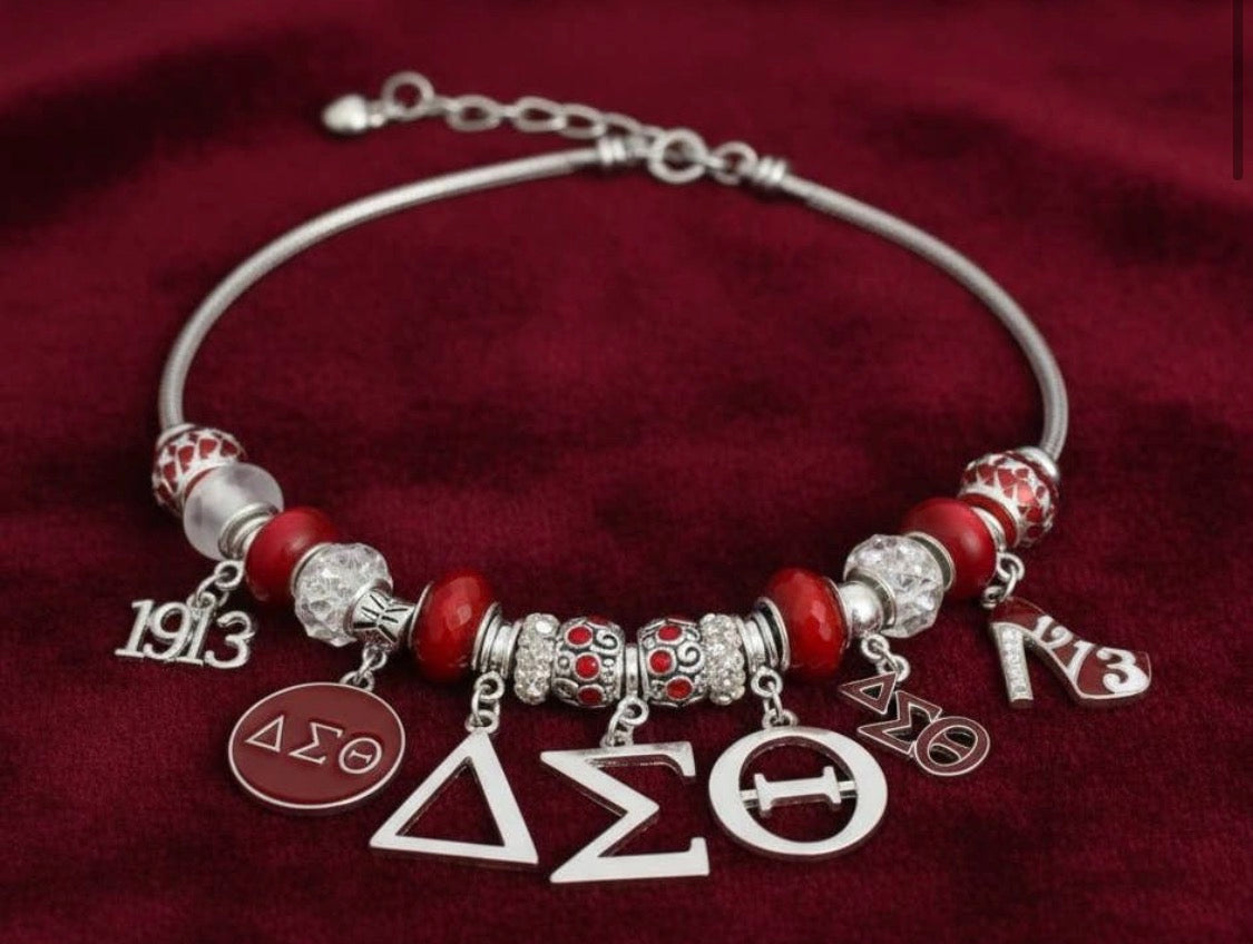 1913 Signature Bracelet PreOrder Ships by August 5, 2026
