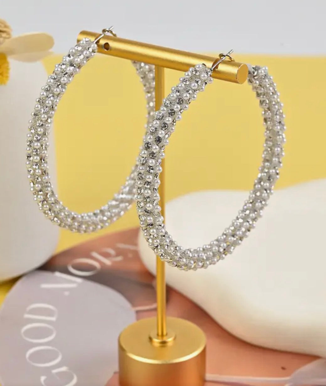 Willie Pearl Hoop