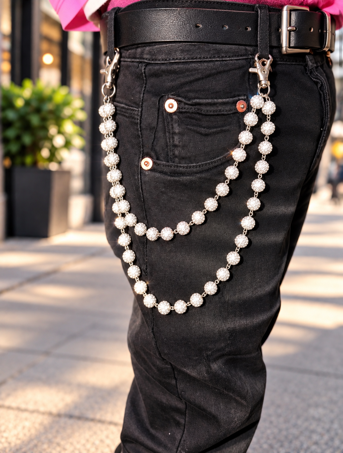 Dripping in Favor Jean Chain